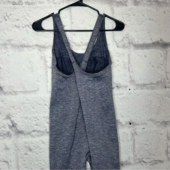 |EUC| LULULEMON Balance & Resist Onsie - Picture 4 of 8